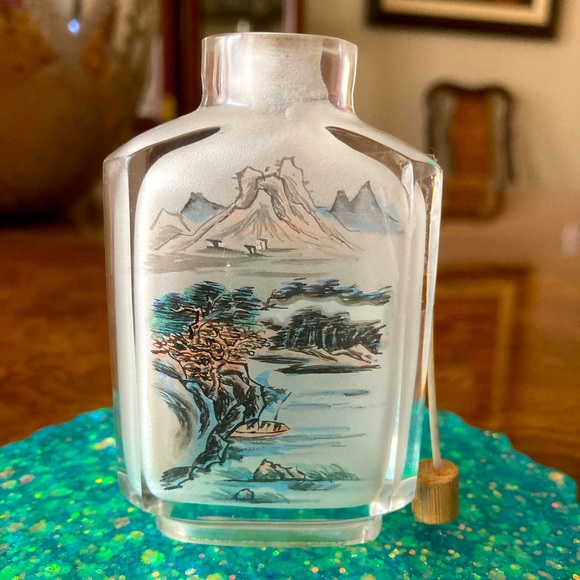 Reverse Hand Painted Snuff Bottle - 2-Sided - Picture 1 of 11